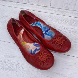 Born Red Leather Flats Shoes in Size 9 Womens Flower